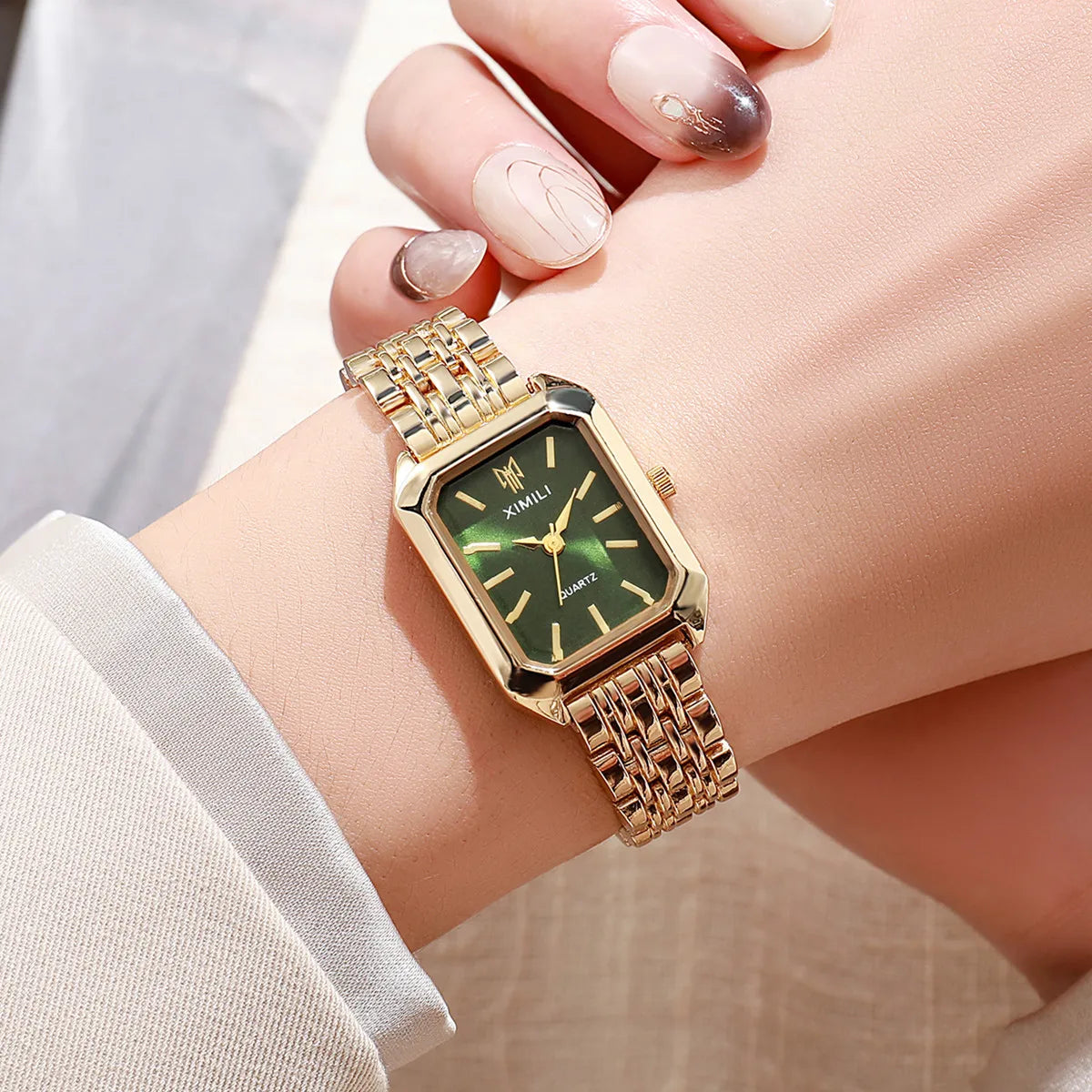 Women  Luxury Fashion Watch